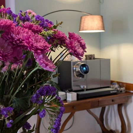 Villa Antonietta Rooms & Coffee Чезенатико Экстерьер фото