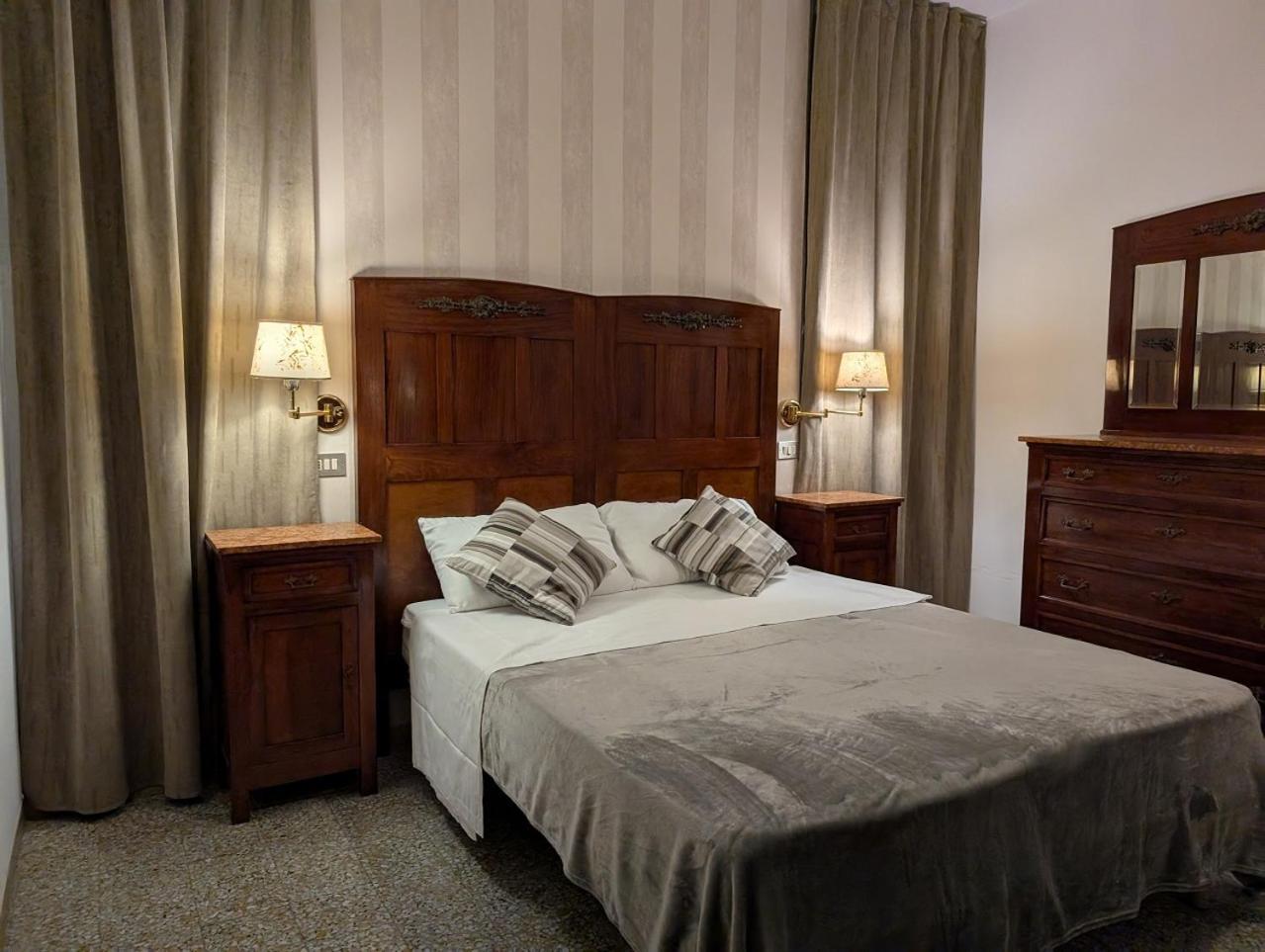 Villa Antonietta Rooms & Coffee Чезенатико Экстерьер фото