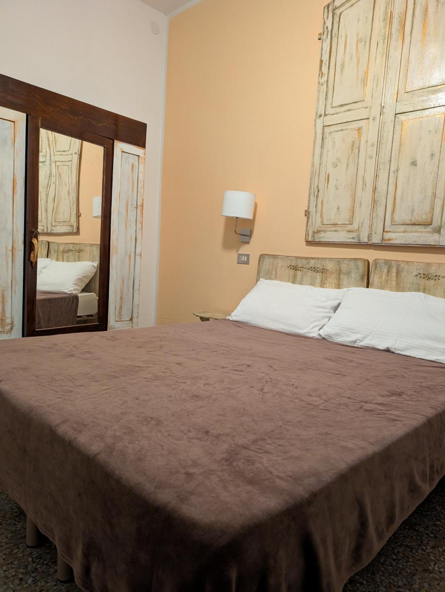 Villa Antonietta Rooms & Coffee Чезенатико Экстерьер фото