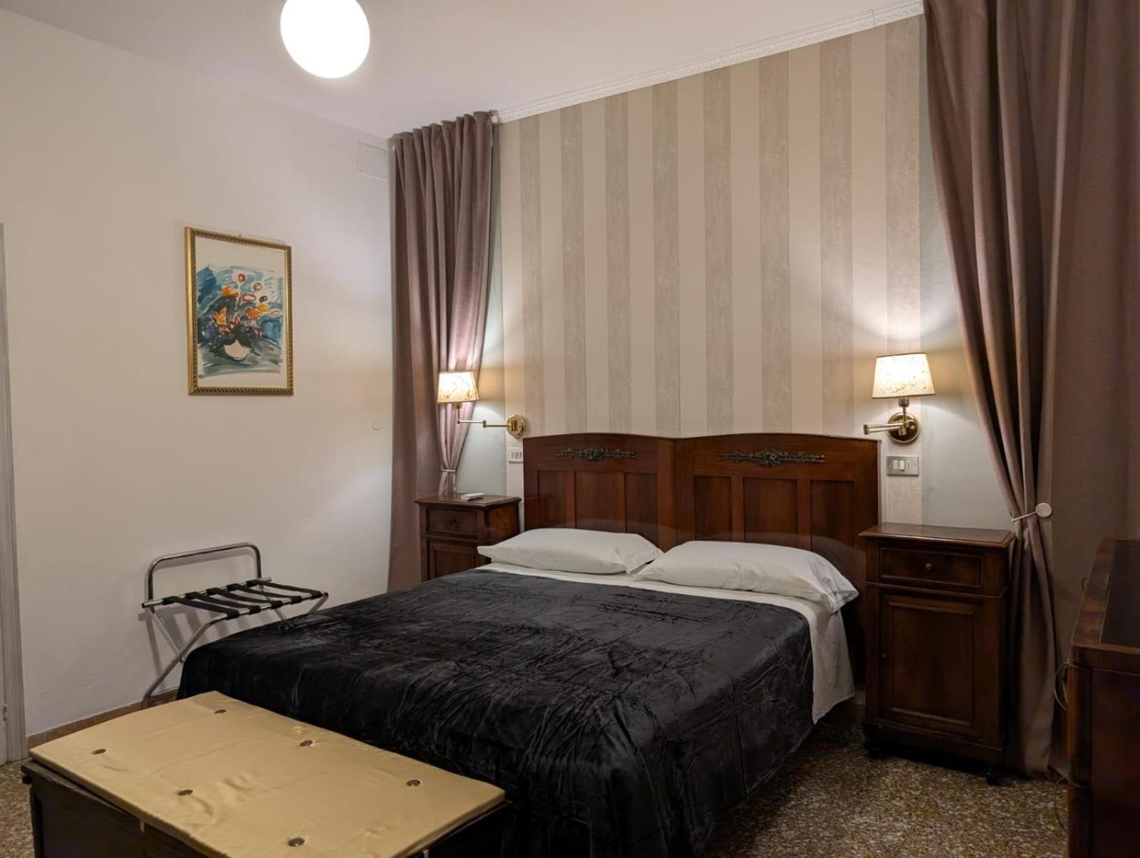 Villa Antonietta Rooms & Coffee Чезенатико Экстерьер фото
